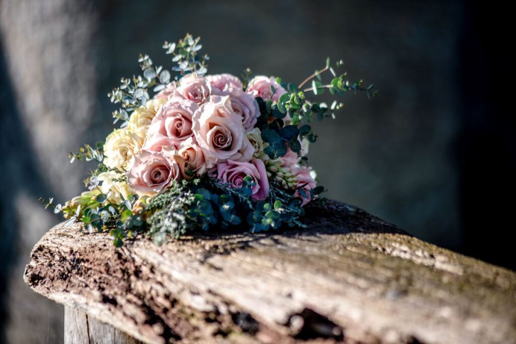 A bouquet outside